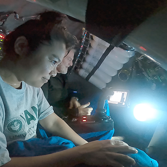 Nicole Yamase is featured working in the depths of the Pasifik.