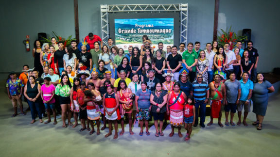 Indigenous Peoples, partners, and guests gathered for the launch of the Greater Tumucumaque Program in the Brazilian northern Amazon. Photo by Kamikia Kisedje.